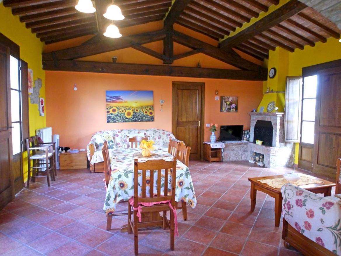 Casa Country House Girasole Vakantie Huis-Wakacje Huis Asciano Exterior foto