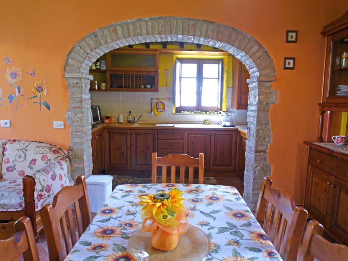 Casa Country House Girasole Vakantie Huis-Wakacje Huis Asciano Exterior foto